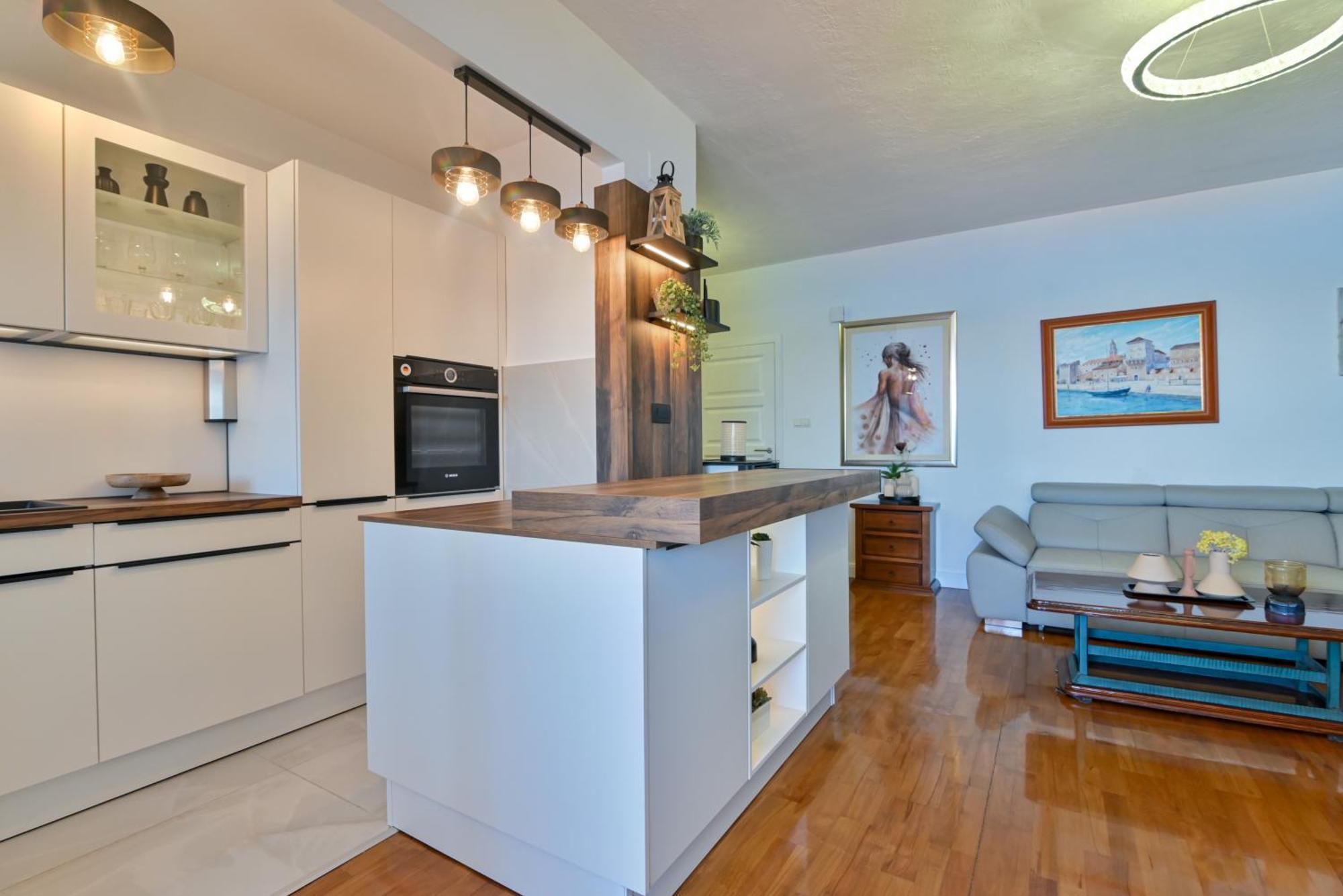 Spira Puovica Apartment *