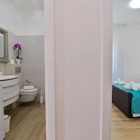 Apartment Spira Puovica Trogir Room photo
