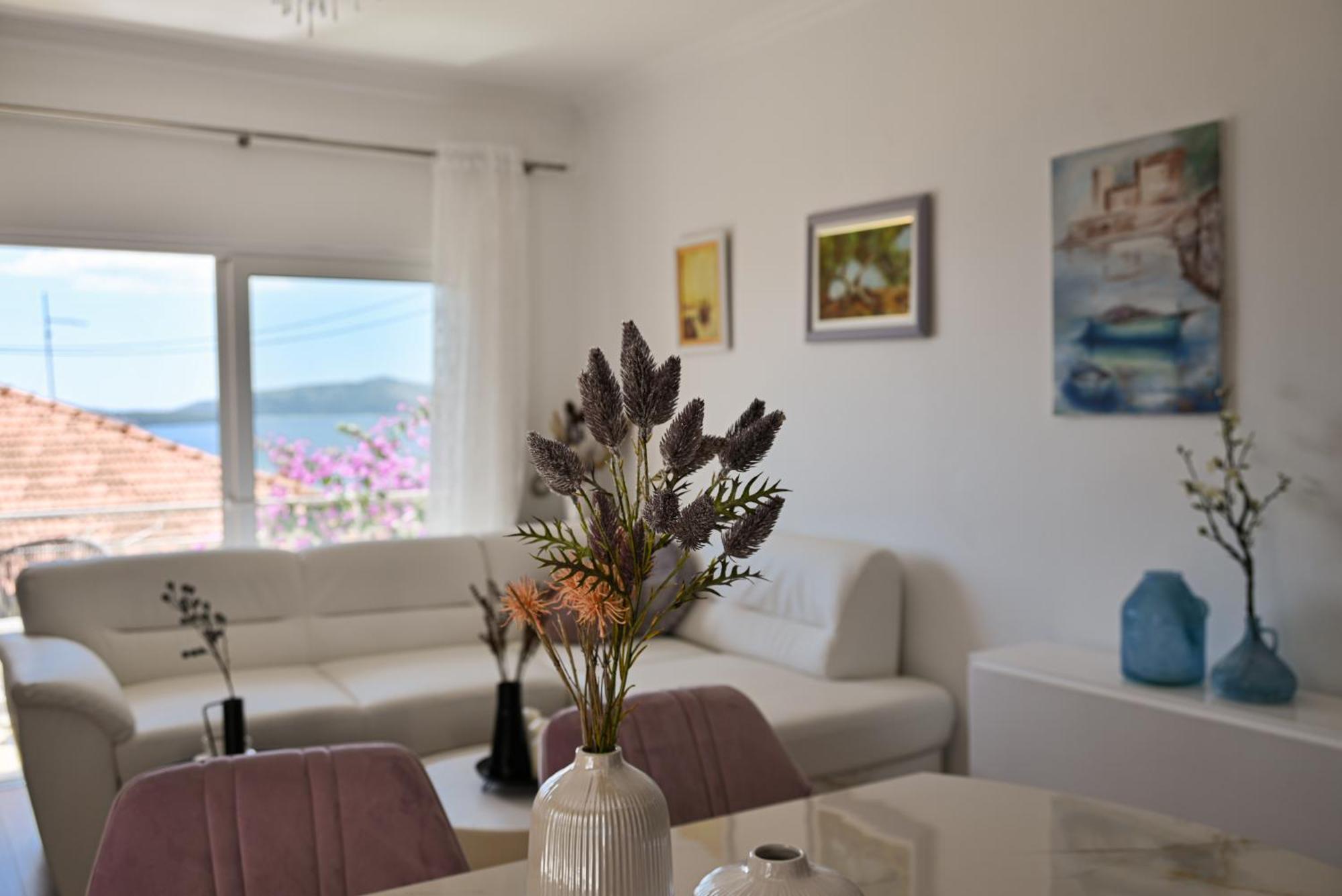Spira Puovica Apartment *