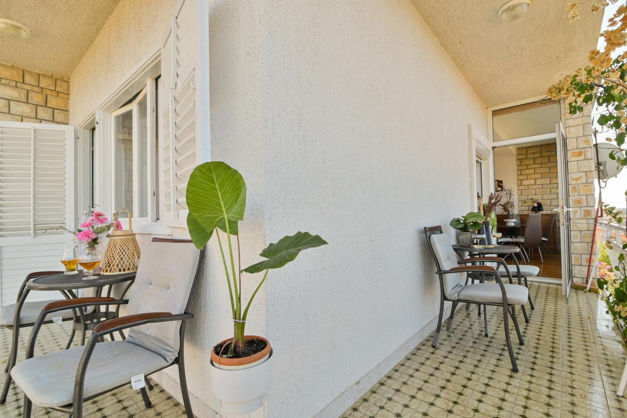 Spira Puovica Apartment Trogir
